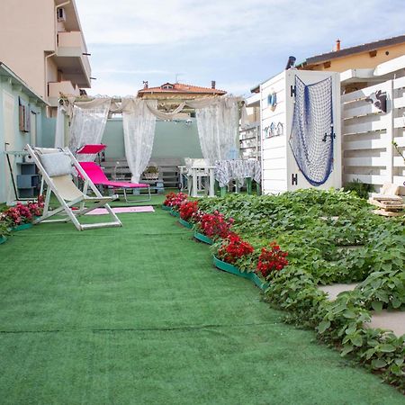 La Coccinella Apartment มารินาดิปิซา ภายนอก รูปภาพ